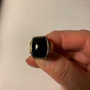 Black onyx ring